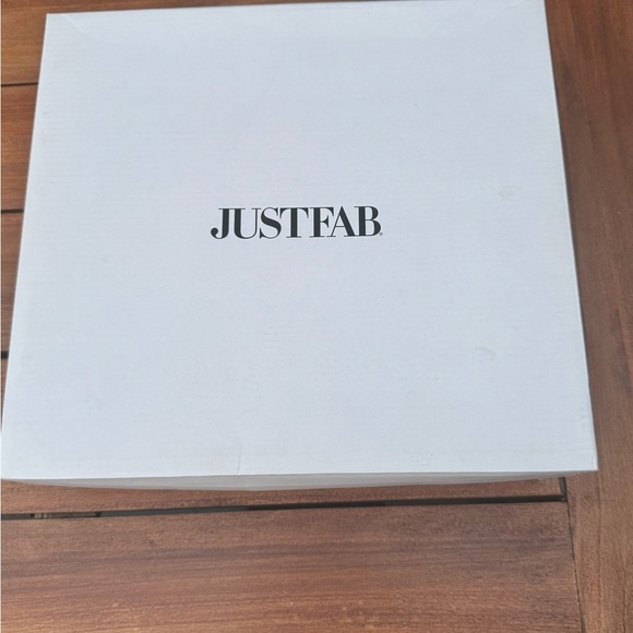 JustFab Flat Boots Ride Around Size 7 Wide Width - Picture 13 of 16